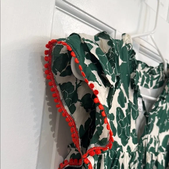 THML Green and White Flutter Sleeve dress - Picture 9 of 10